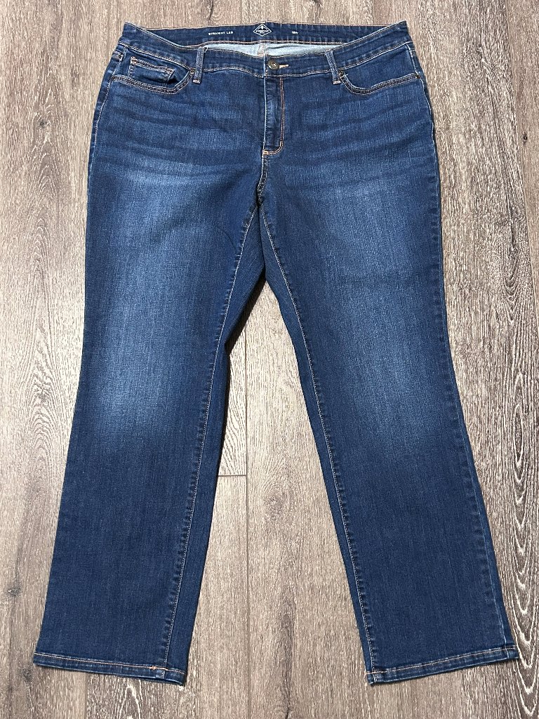 St Johns Bay Womens 18w Straight Leg Jeans Med Wash Mid Rise Blue Denim Pants
